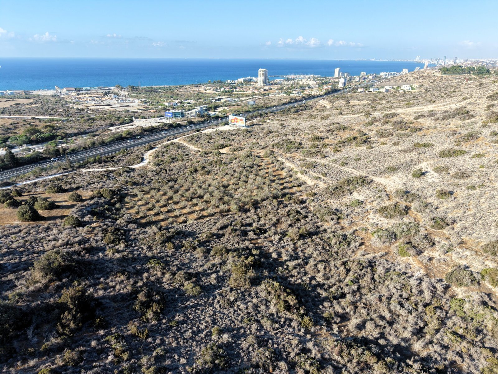 1. Drone picture (0-14067)